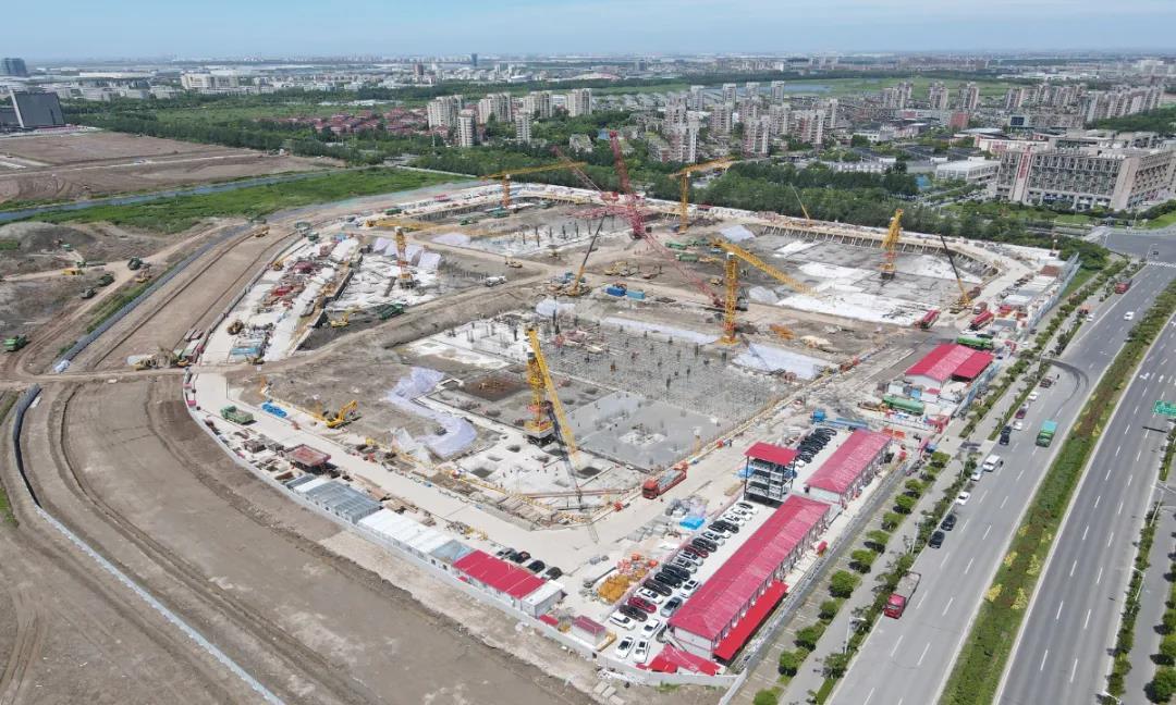 城地建設(shè)集團(tuán)召開臨港自貿(mào)區(qū)斜樁項(xiàng)目觀摩交流會(huì)